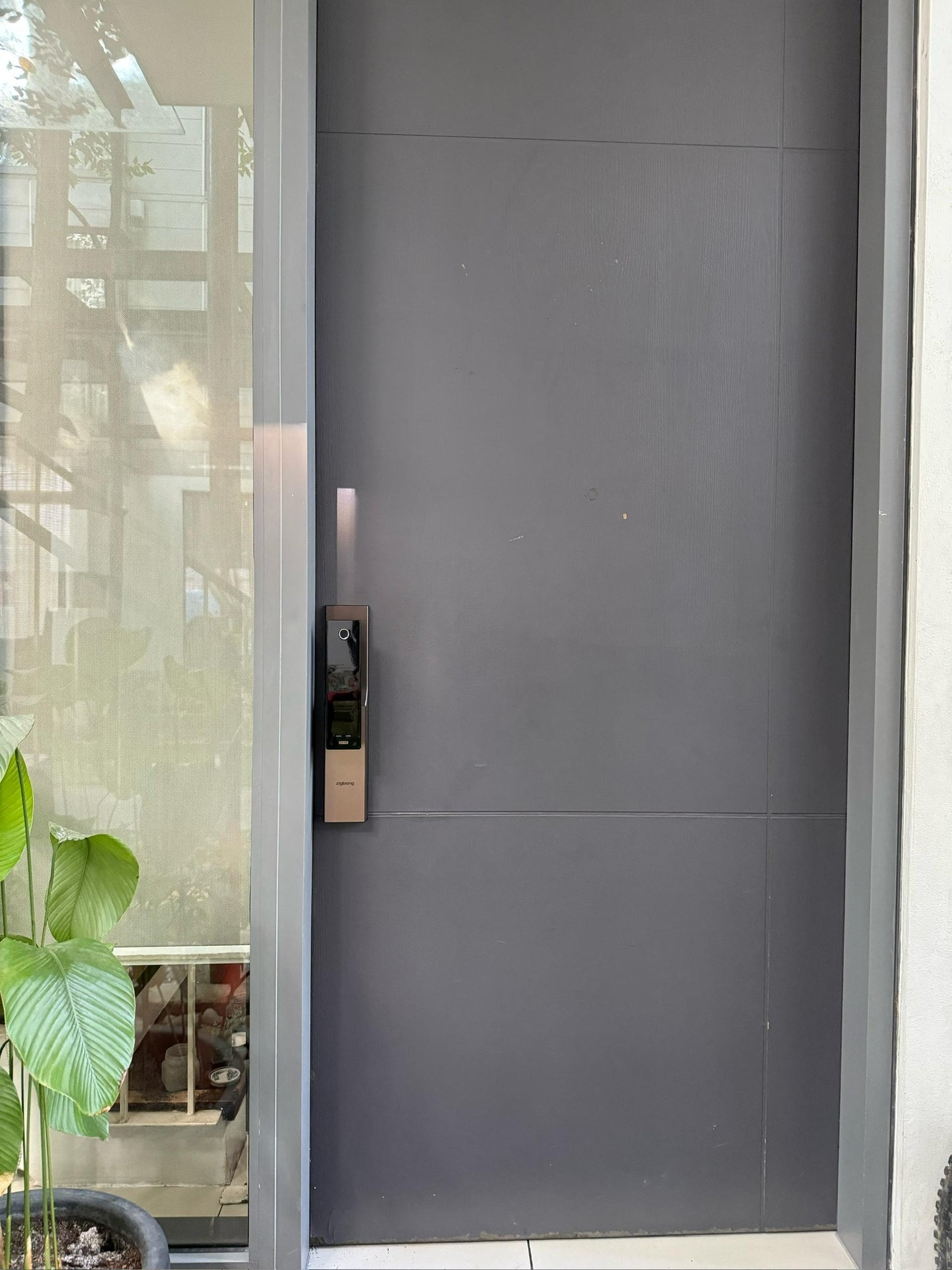 Zigbang SHP-P52 Gold WiFi Lock