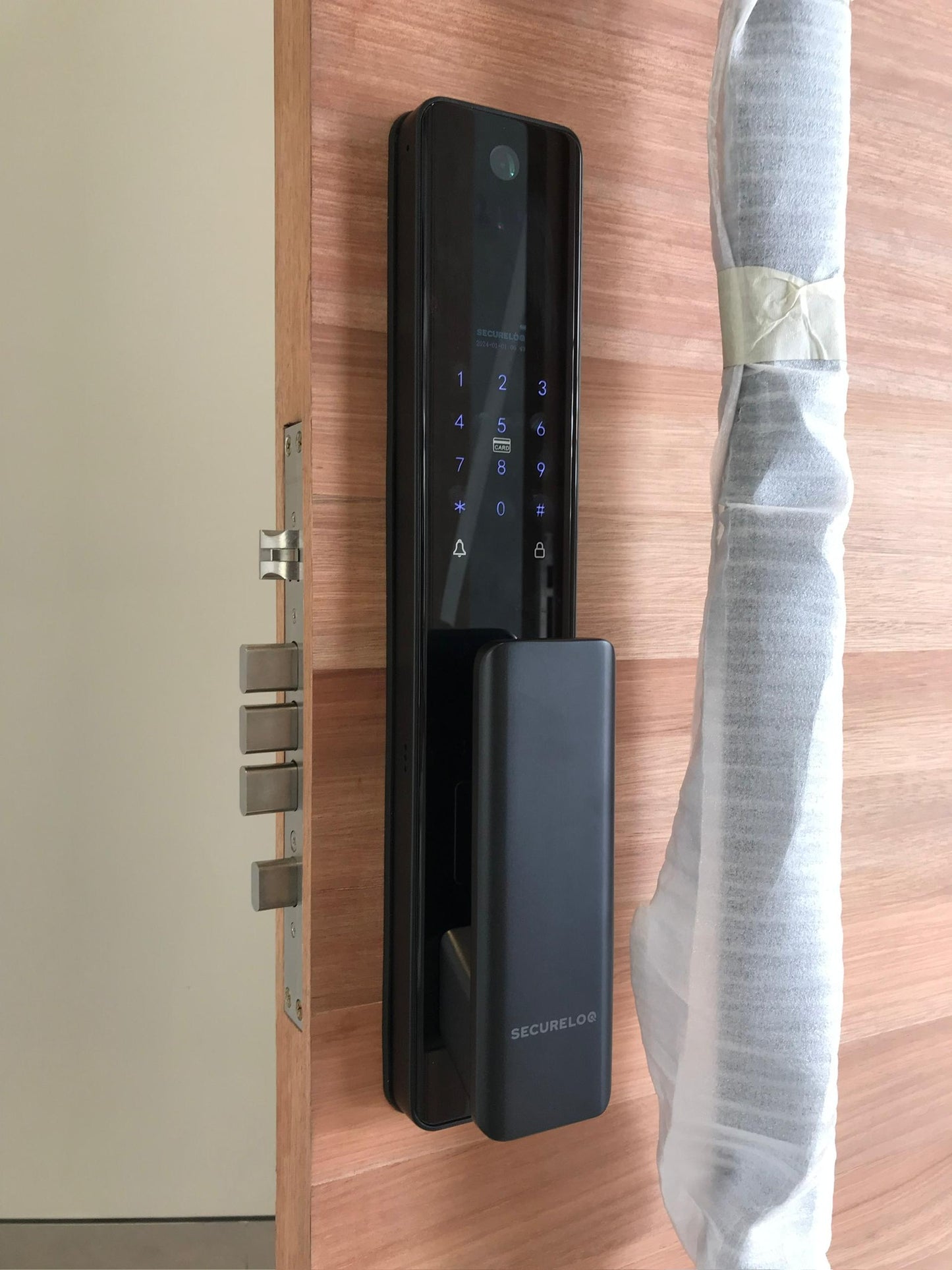 Secureloq F2 3D Face & Finger Vein Wi-Fi Lock