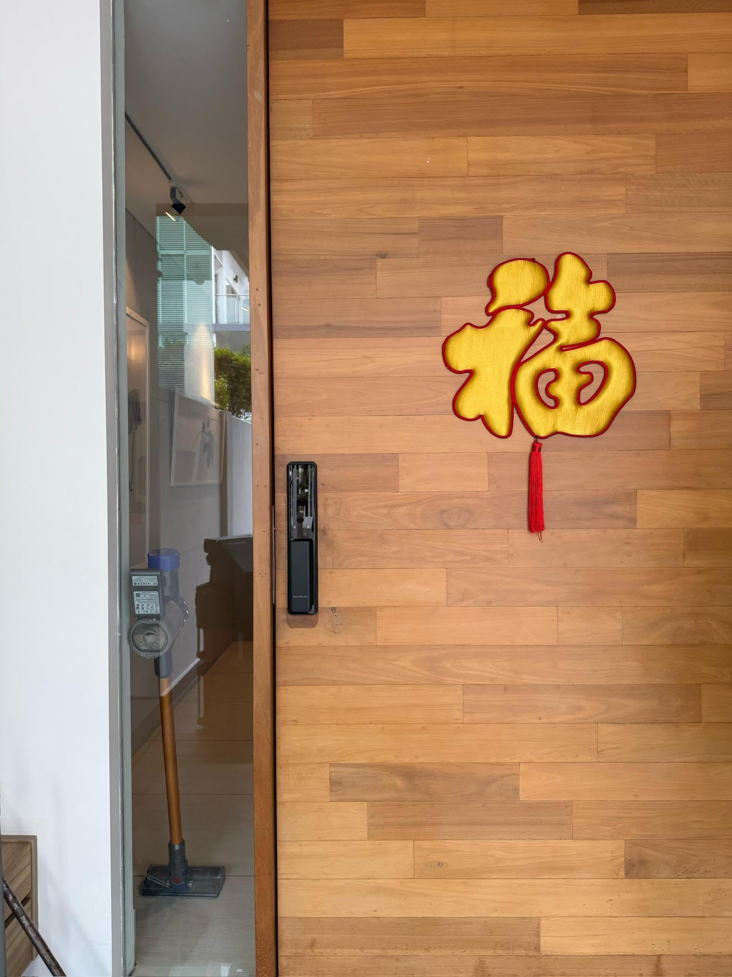 Secureloq F2 3D Face & Finger Vein Wi-Fi Lock