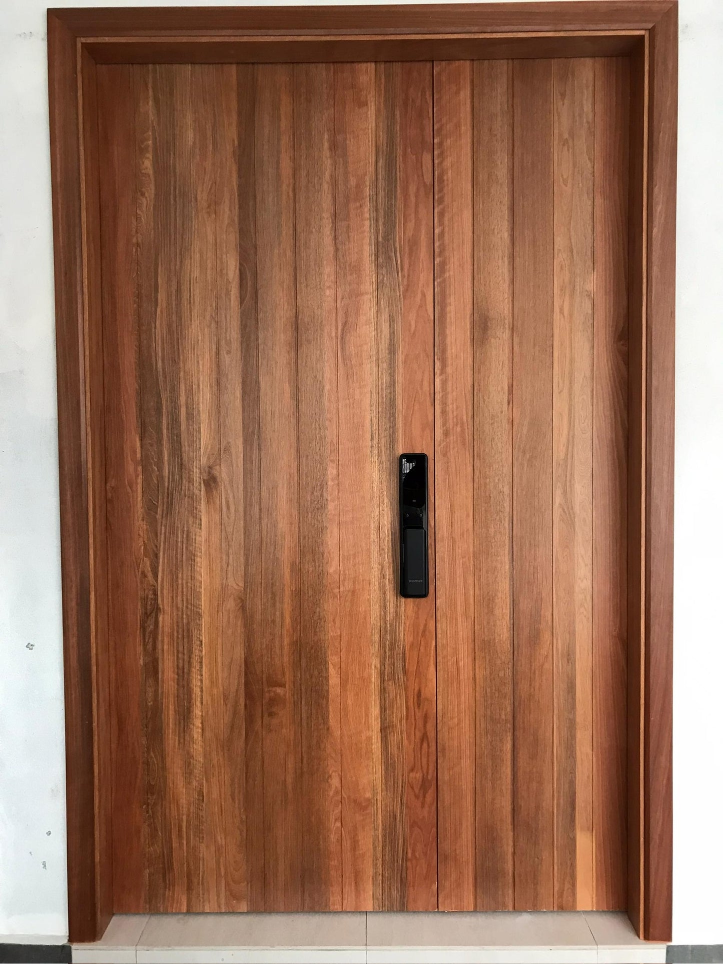 Secureloq F2 3D Face & Finger Vein Wi-Fi Lock